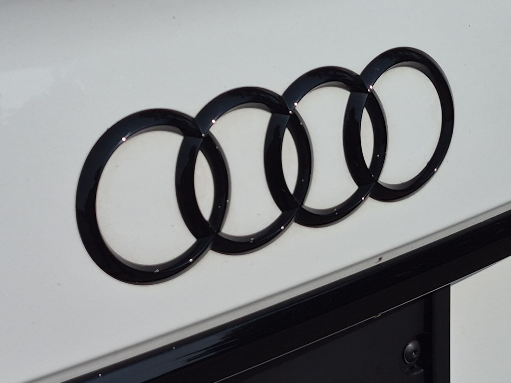 Thumbnail: 2023 Audi Q5 - 7