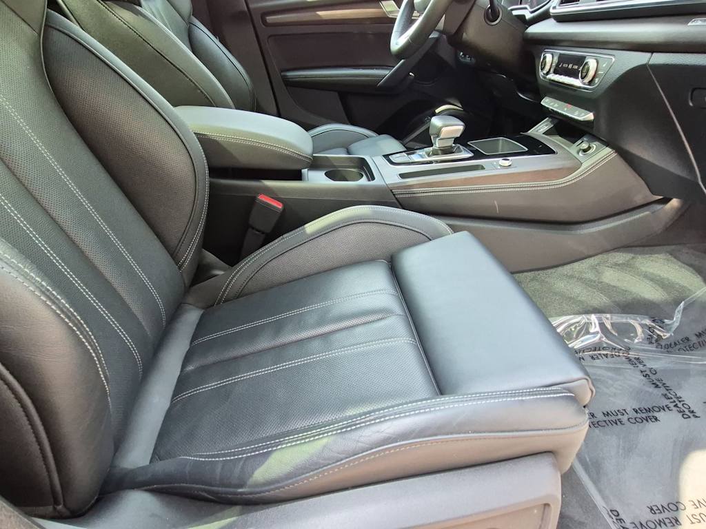 Thumbnail: 2023 Audi Q5 - 12