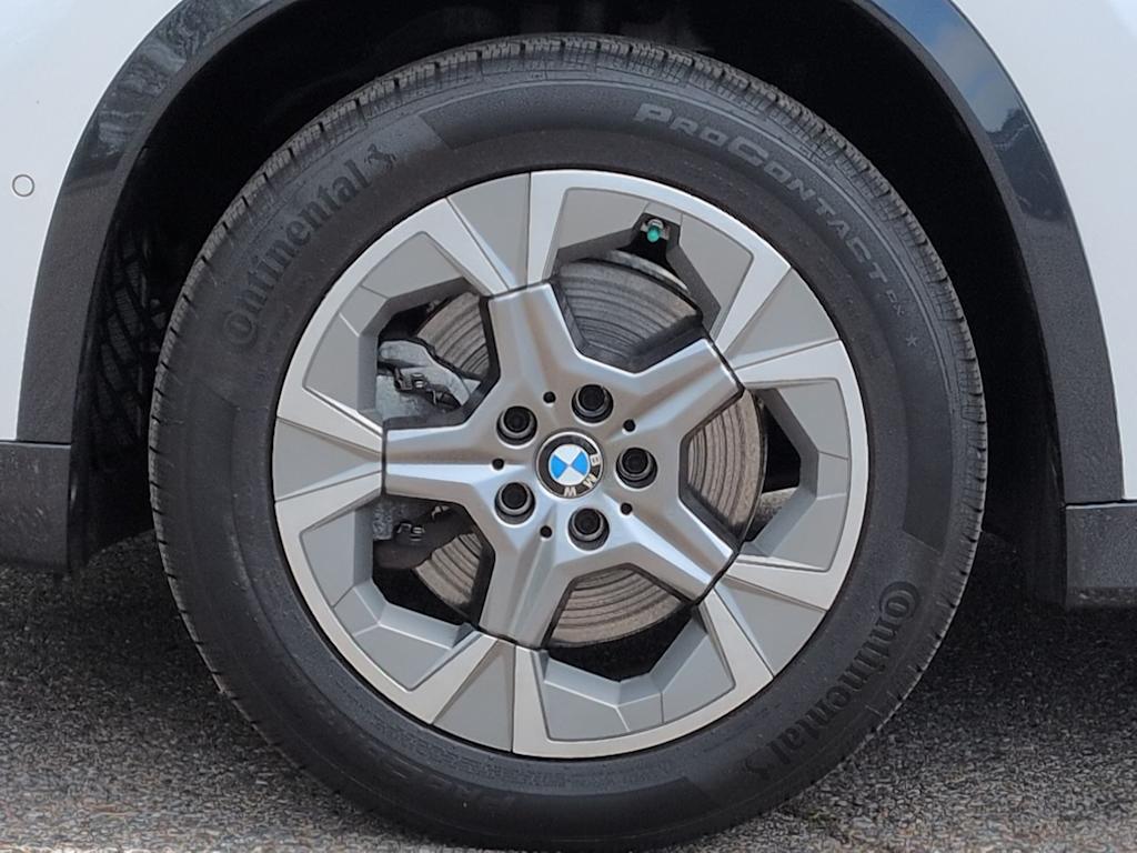 Thumbnail: 2023 BMW X1 - 8