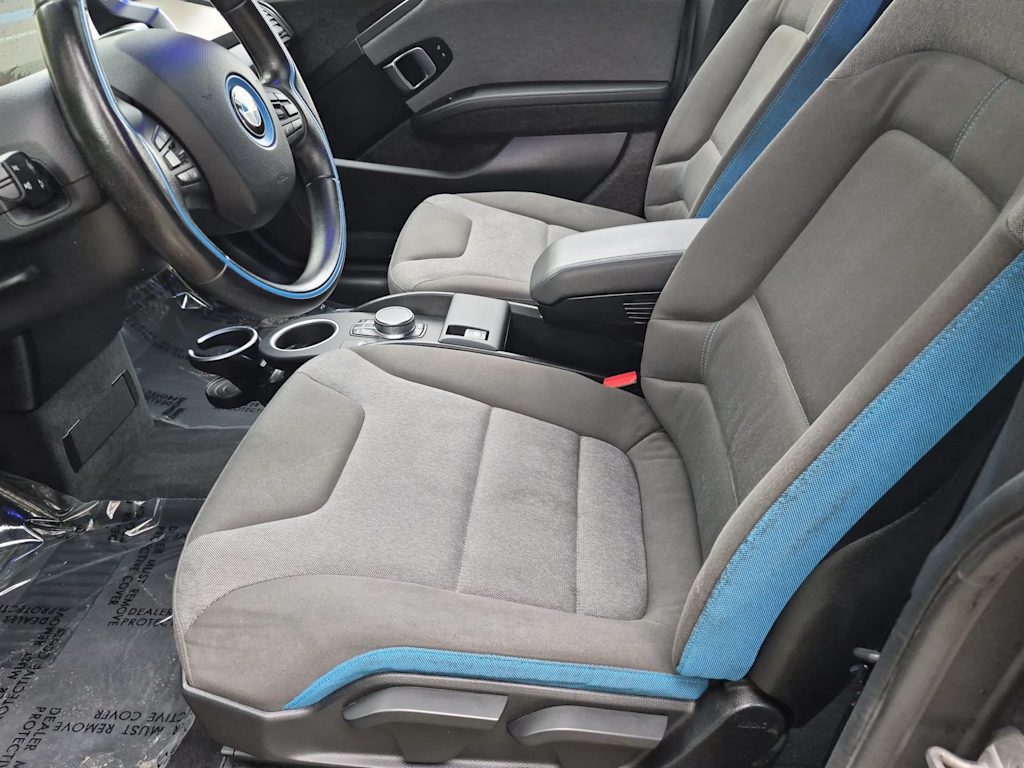 Thumbnail: 2019 BMW i3 - 9