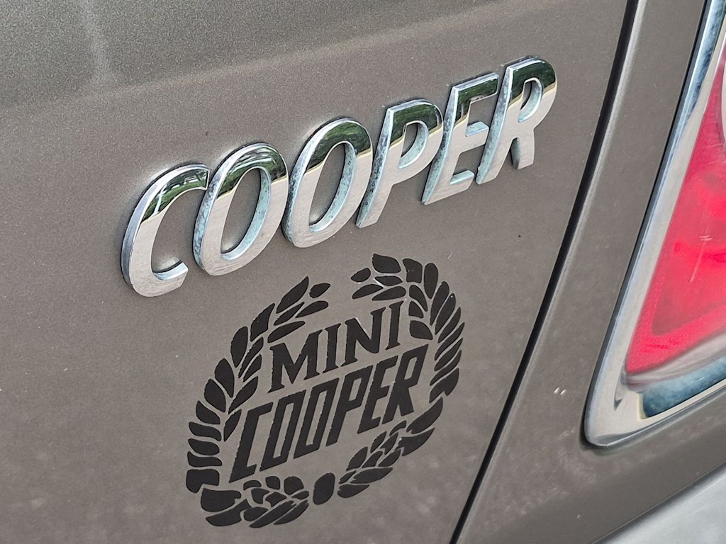Thumbnail: 2012 MINI Cooper - 17