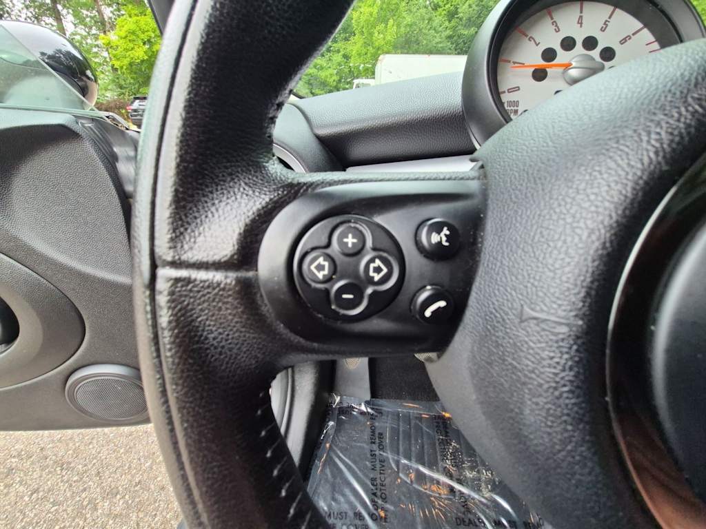 Thumbnail: 2012 MINI Cooper - 23