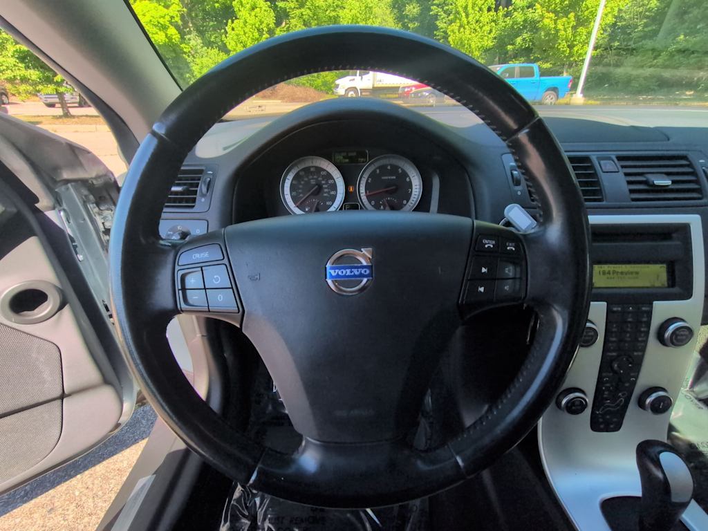 Thumbnail: 2012 Volvo C70 - 10
