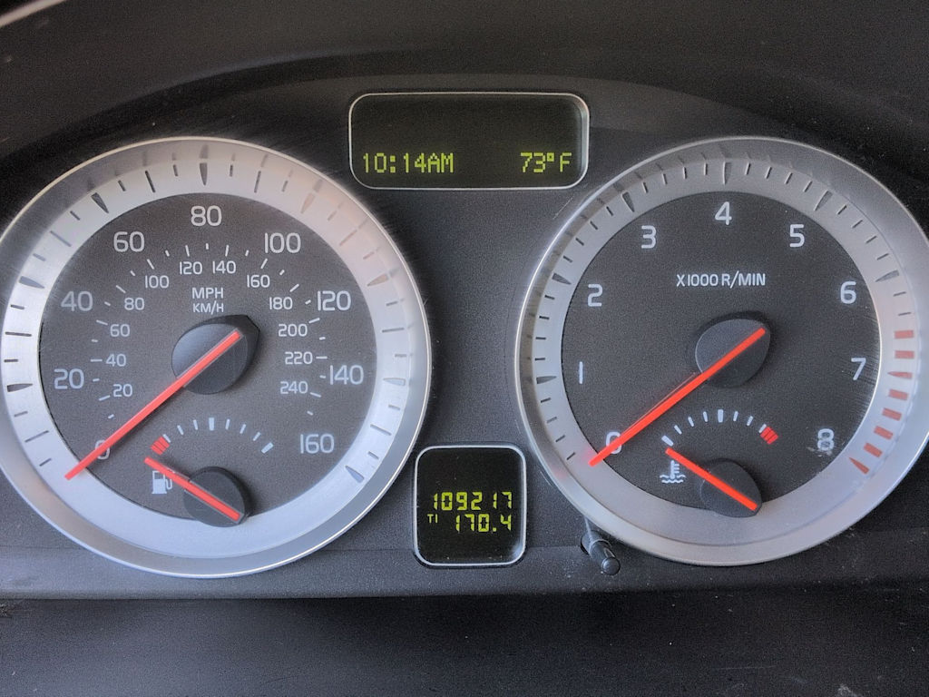 Thumbnail: 2012 Volvo C70 - 15