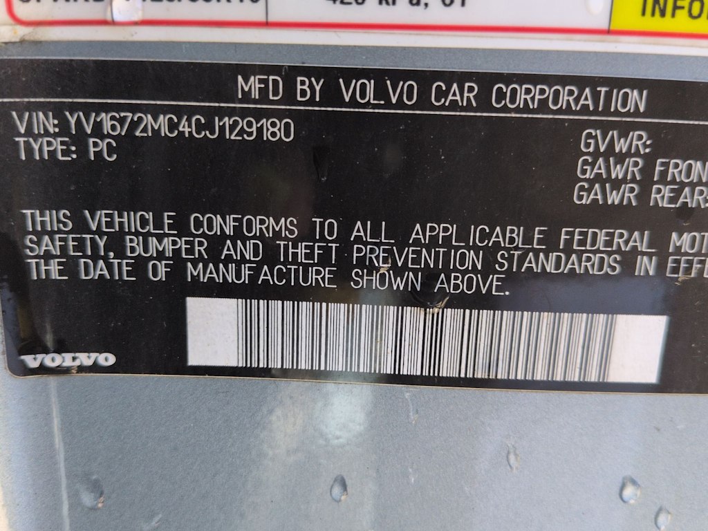 Thumbnail: 2012 Volvo C70 - 17