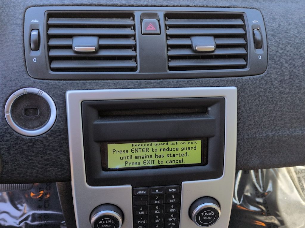 Thumbnail: 2012 Volvo C70 - 13