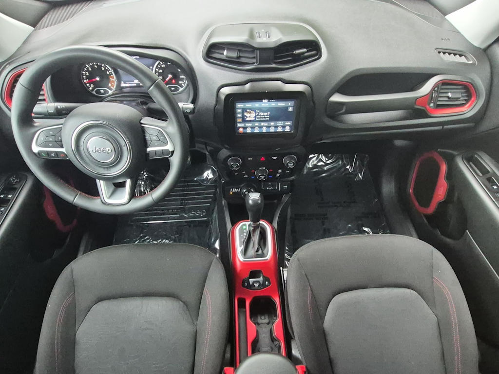 Thumbnail: 2020 Jeep Renegade - 10
