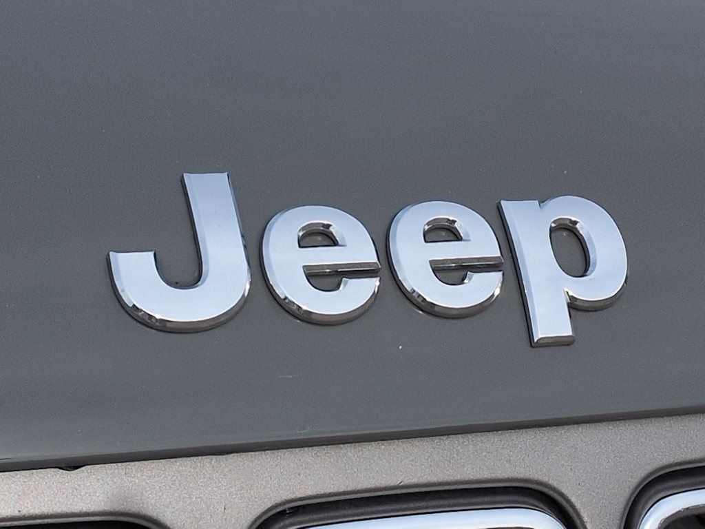 Thumbnail: 2020 Jeep Renegade - 7