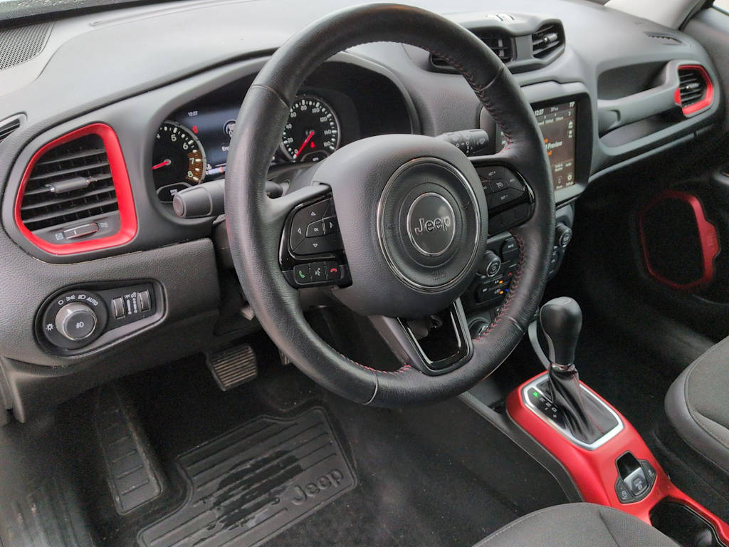 Thumbnail: 2022 Jeep Renegade - 2