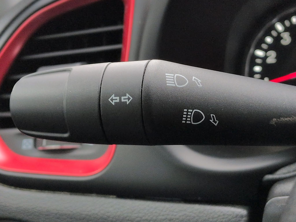 Thumbnail: 2022 Jeep Renegade - 33