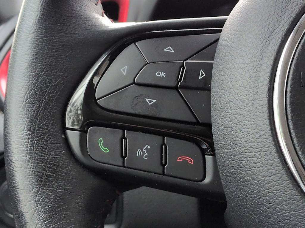 Thumbnail: 2022 Jeep Renegade - 30