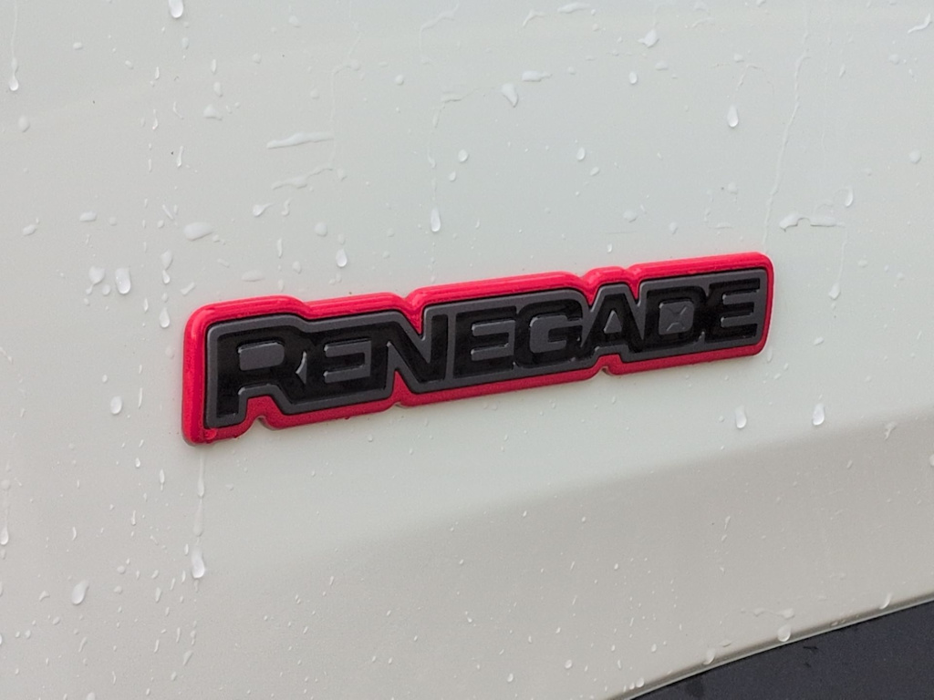 Thumbnail: 2022 Jeep Renegade - 26
