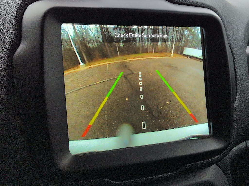 Thumbnail: 2022 Jeep Renegade - 35