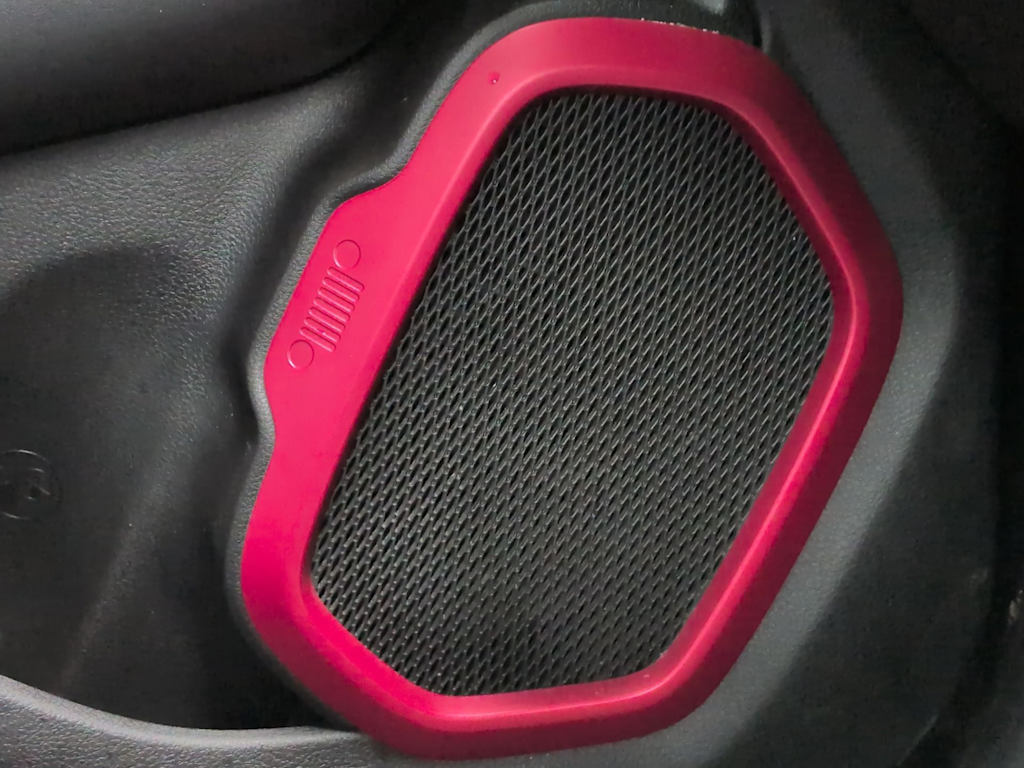 Thumbnail: 2022 Jeep Renegade - 36