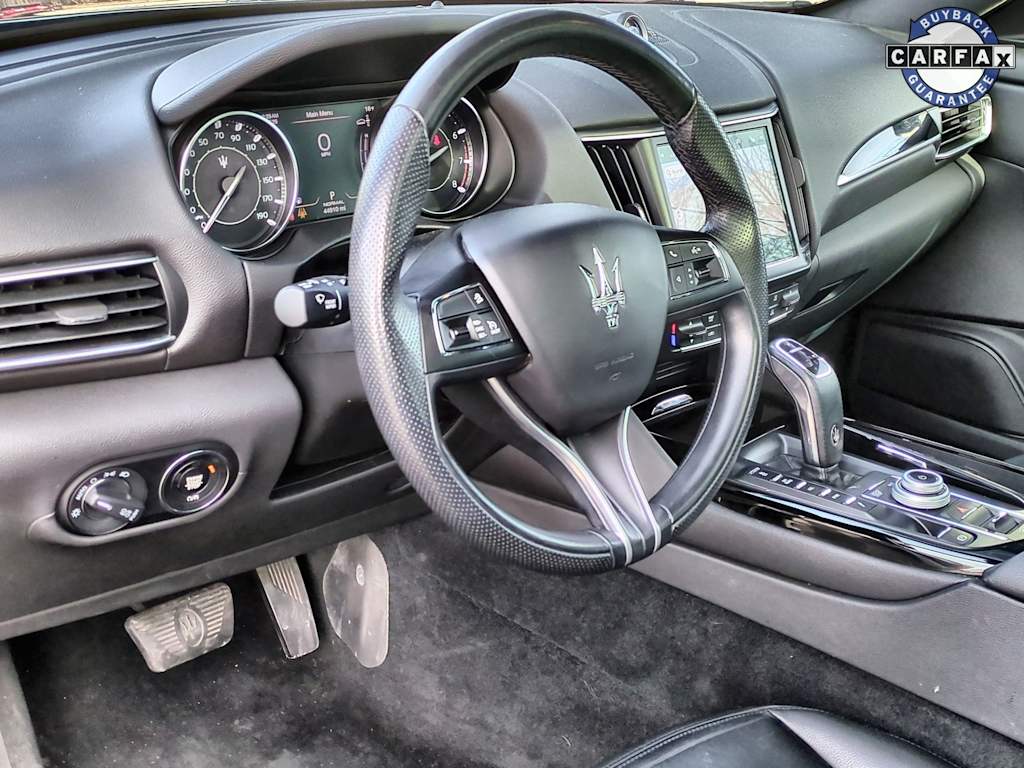 2022 Maserati Levante GT 2