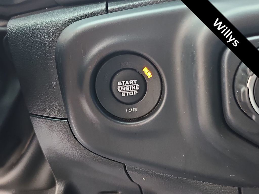 Thumbnail: 2022 Jeep Wrangler - 24