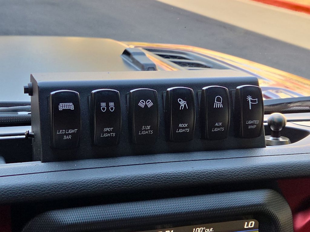 Thumbnail: 2021 Jeep Wrangler - 28