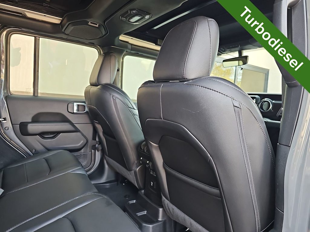 Thumbnail: 2020 Jeep Wrangler - 13