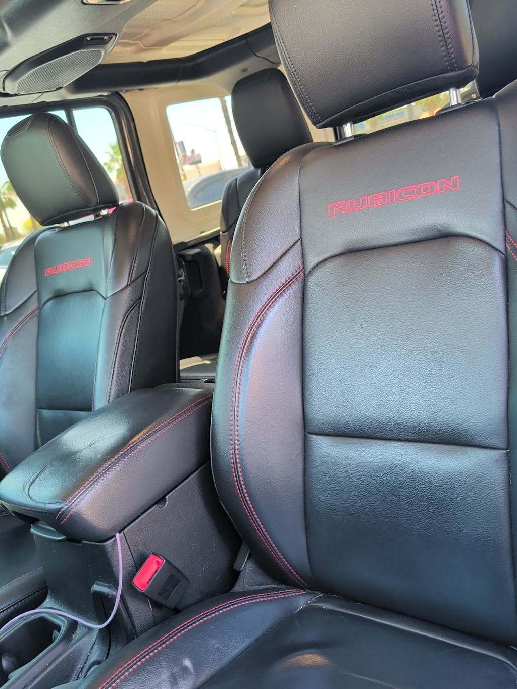 Thumbnail: 2019 Jeep Wrangler - 4