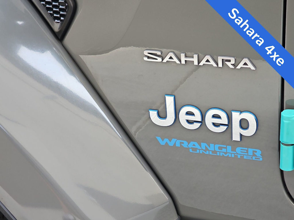 Thumbnail: 2021 Jeep Wrangler - 7