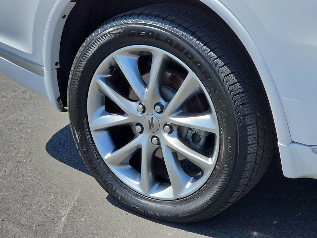 Thumbnail: 2019 Dodge Durango - 8