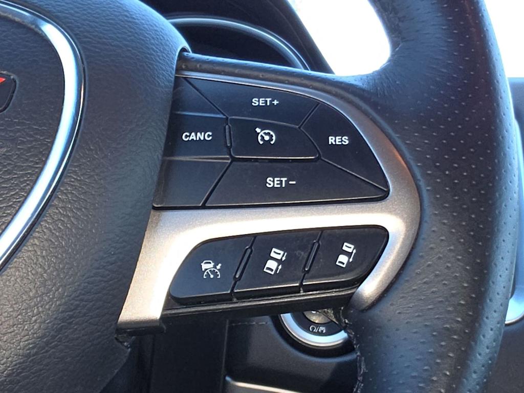 Thumbnail: 2019 Dodge Durango - 30