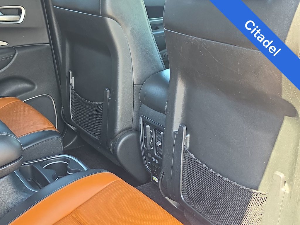 Thumbnail: 2019 Dodge Durango - 13