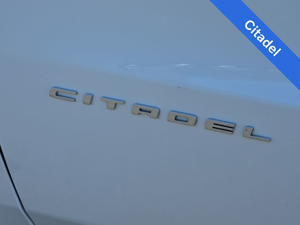 Thumbnail: 2019 Dodge Durango - 7