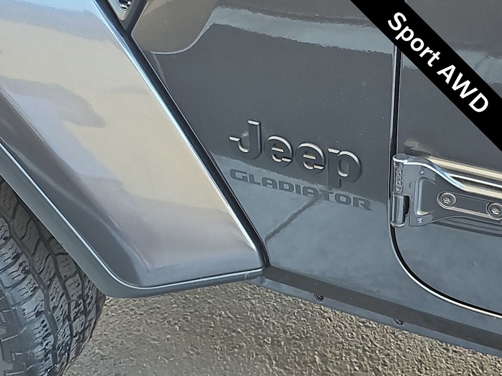 Thumbnail: 2022 Jeep Gladiator - 7