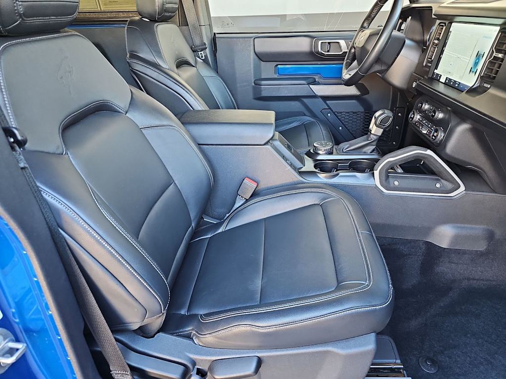Thumbnail: 2021 Ford Bronco - 11