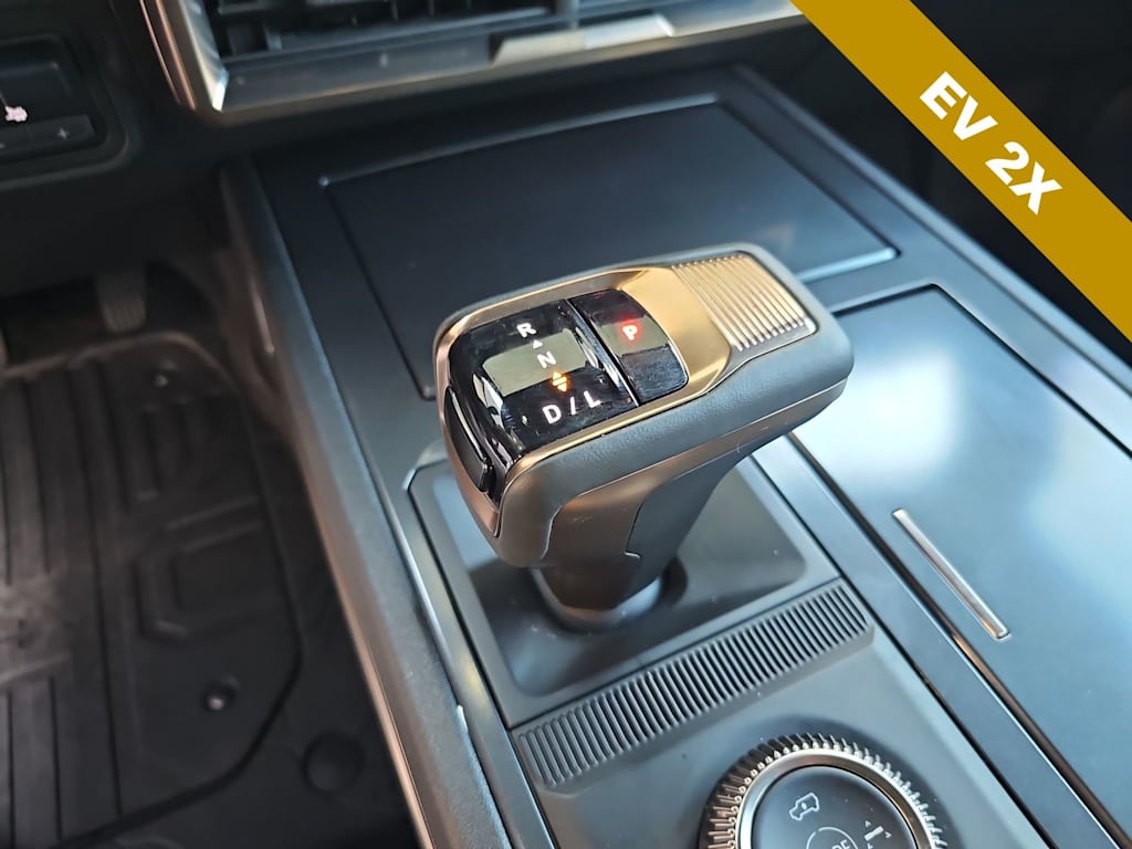 Thumbnail: 2025 GMC Hummer EV - 15