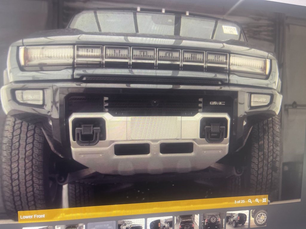 Thumbnail: 2025 GMC Hummer EV - 7