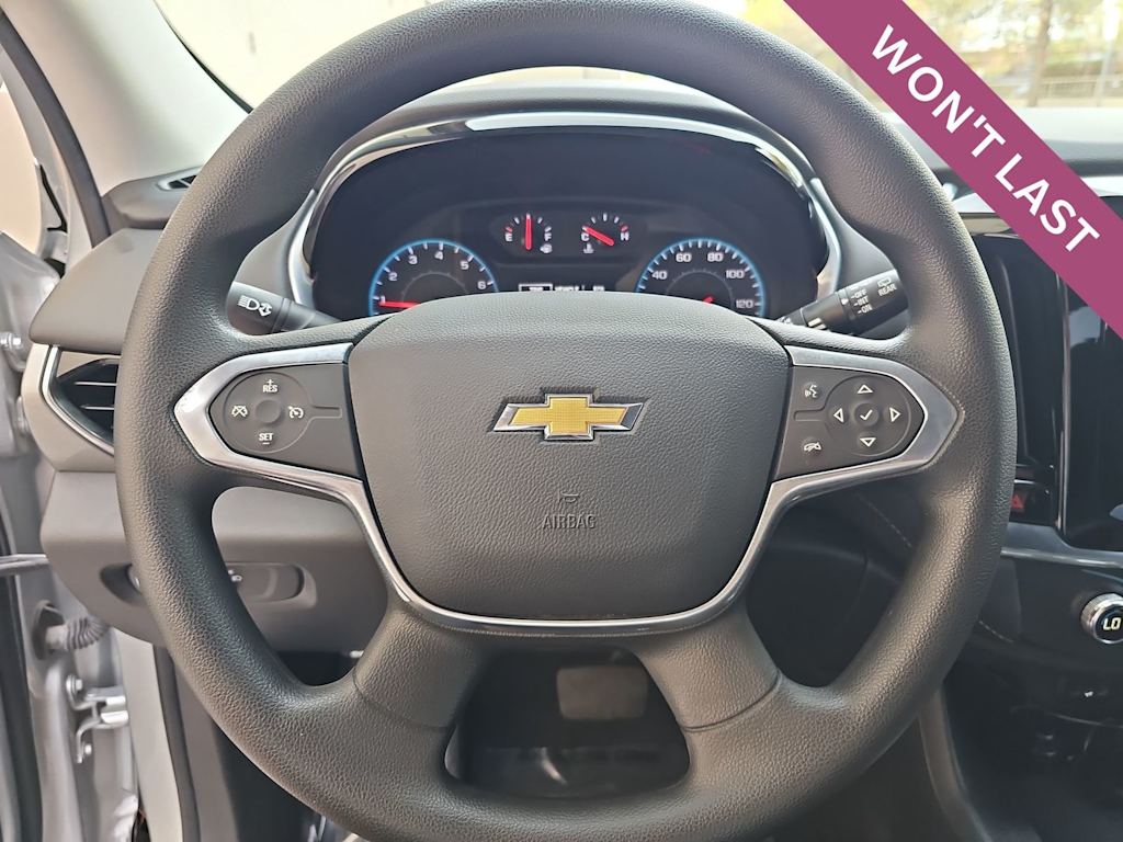 Thumbnail: 2021 Chevrolet Traverse - 13