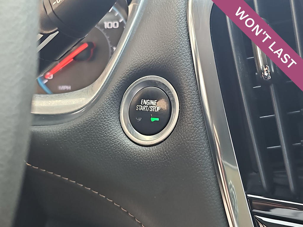 Thumbnail: 2021 Chevrolet Traverse - 25
