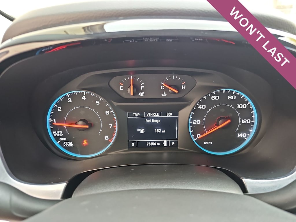 Thumbnail: 2021 Chevrolet Traverse - 16