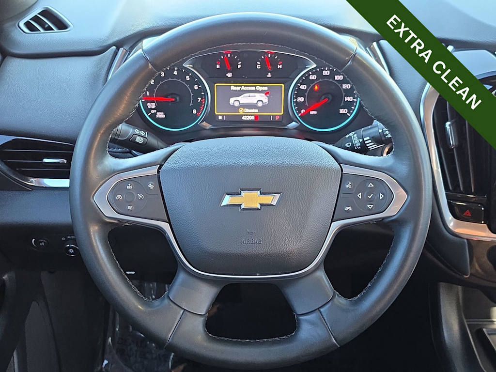 Thumbnail: 2023 Chevrolet Traverse - 14