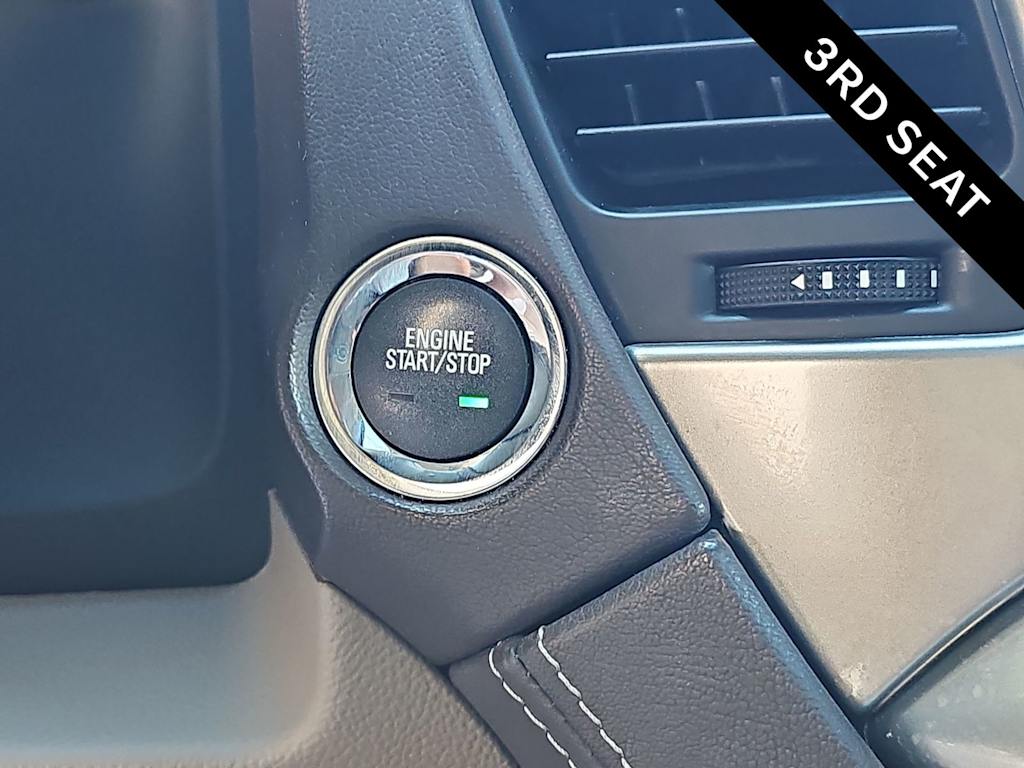 Thumbnail: 2019 Chevrolet Tahoe - 24