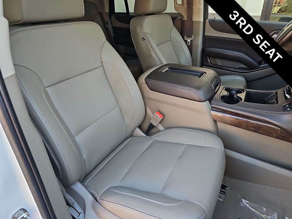 Thumbnail: 2019 Chevrolet Tahoe - 12