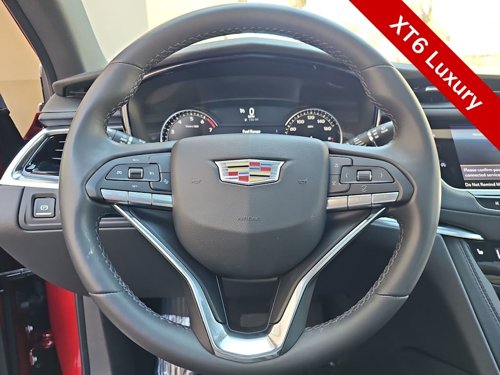 Thumbnail: 2023 Cadillac XT6 - 13