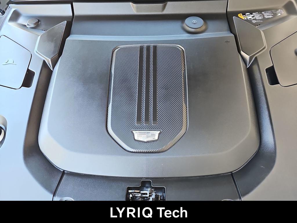 Thumbnail: 2024 Cadillac Lyriq - 21