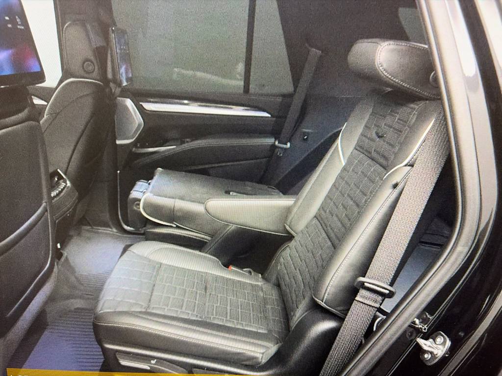 Thumbnail: 2026 Cadillac Escalade - 9