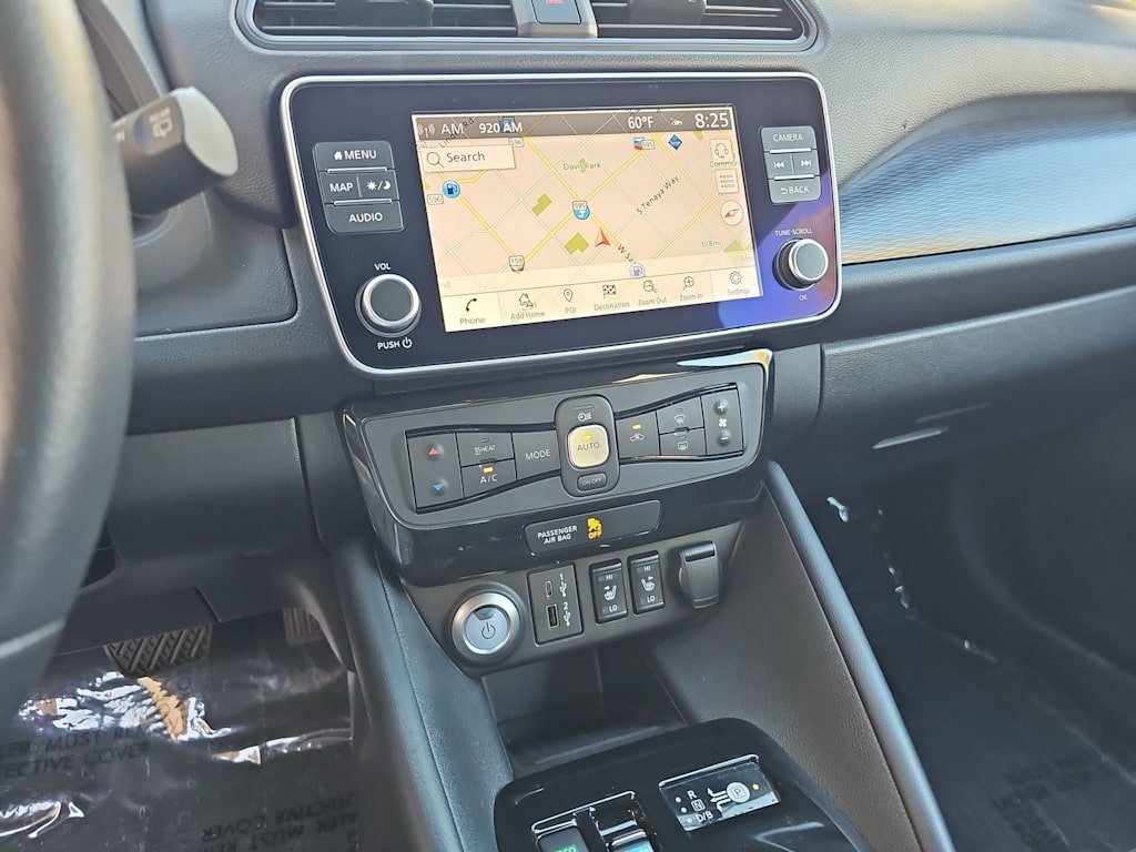 Thumbnail: 2024 Nissan Leaf - 14