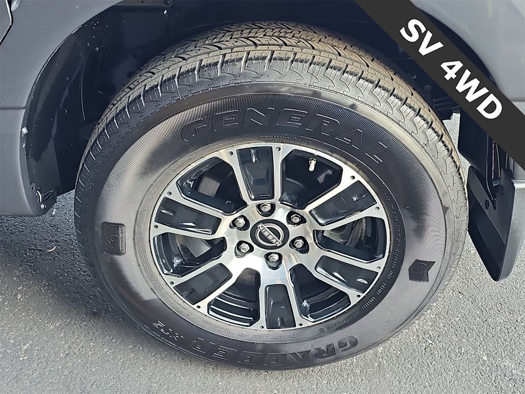 Thumbnail: 2023 Nissan Titan - 7