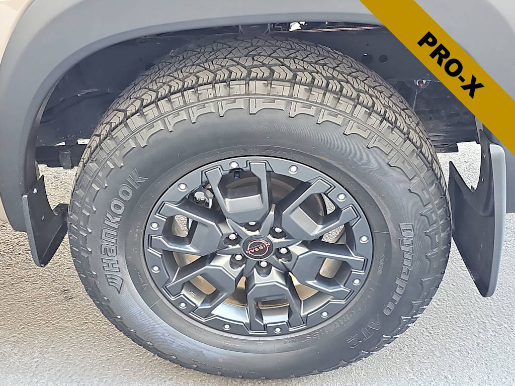 Thumbnail: 2023 Nissan Frontier - 7