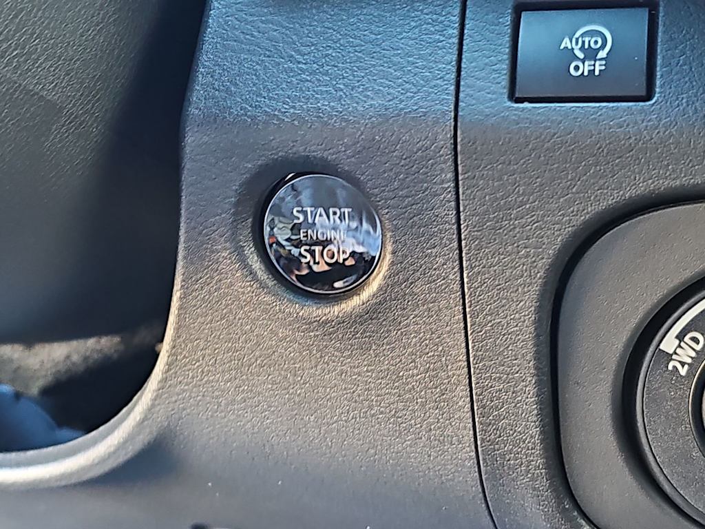 Thumbnail: 2026 Nissan Frontier - 24