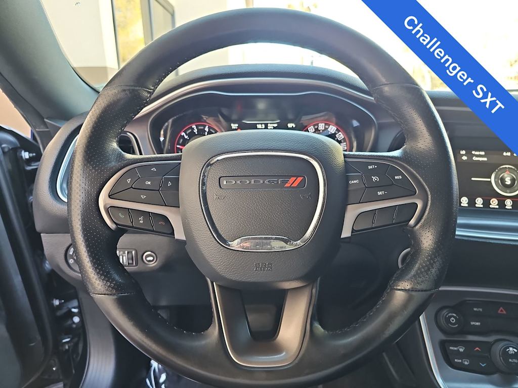 Thumbnail: 2019 Dodge Challenger - 14