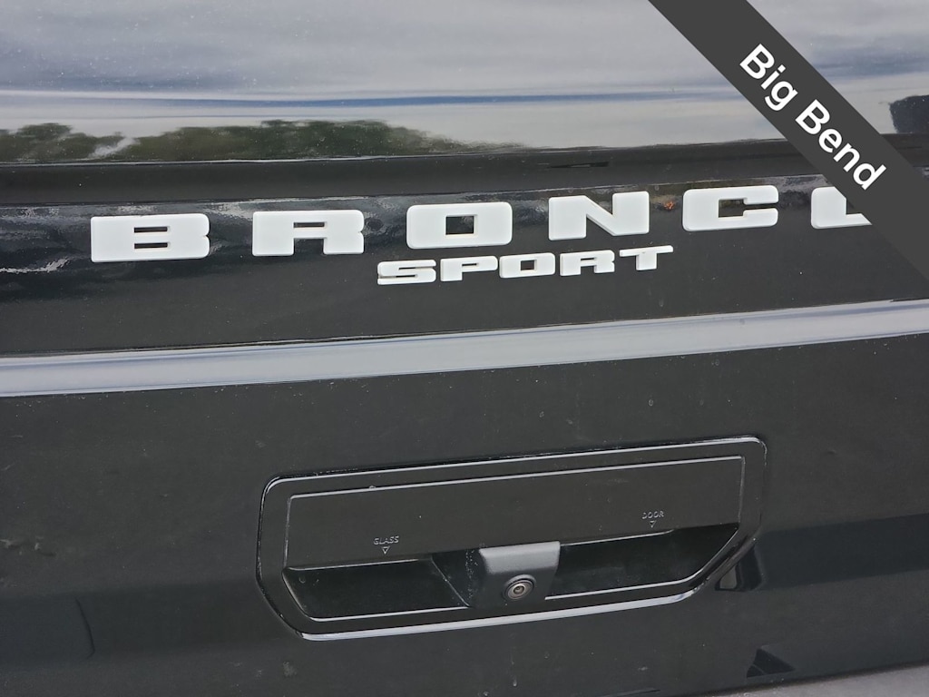Thumbnail: 2023 Ford Bronco Sport - 7