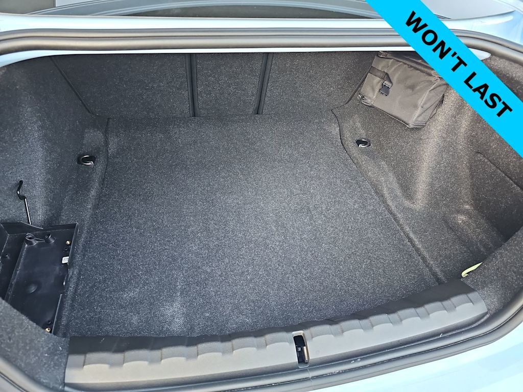 Thumbnail: 2024 BMW M2 - 16