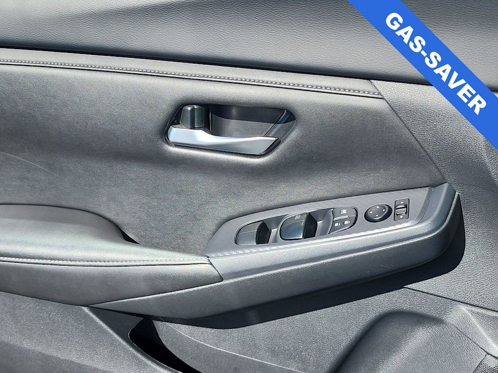 Thumbnail: 2025 Nissan Sentra - 27