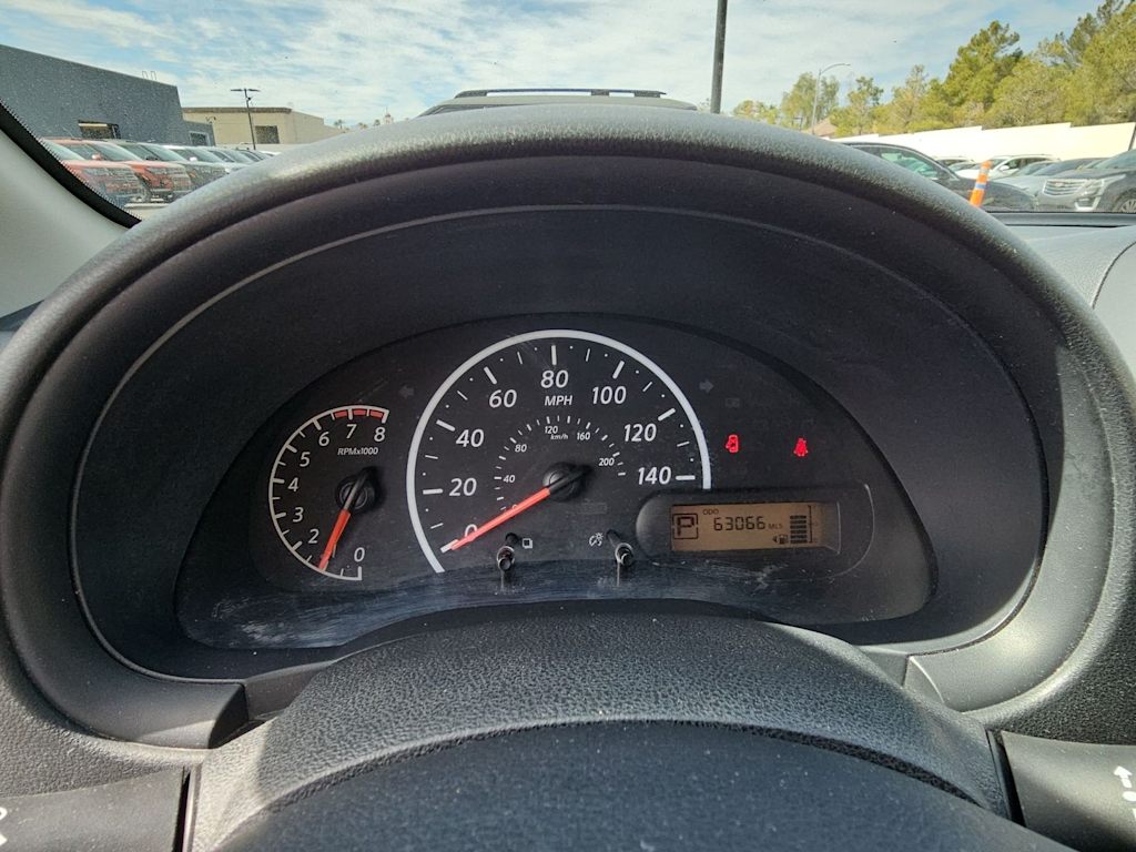 2017 Nissan Versa S Plus 15